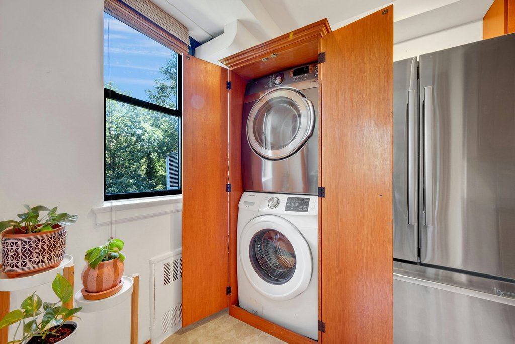 735 Kappock Street, Unit 8F photo 9