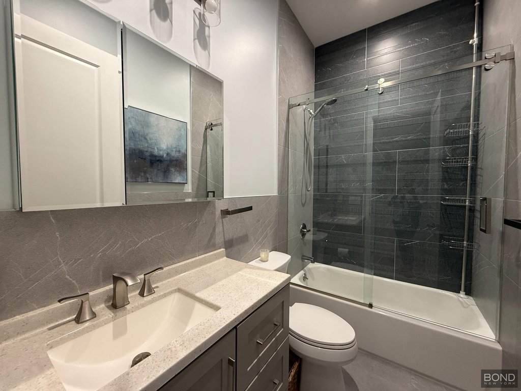 587 Greene Avenue, Unit Parlor photo 5