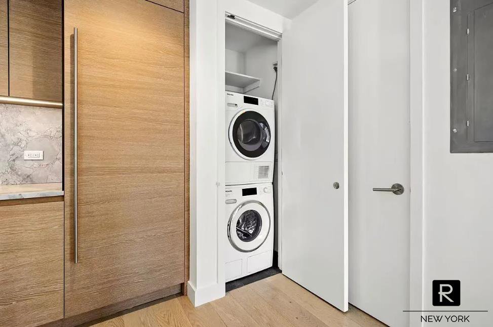 215 West 28th Street, Unit 6E photo 5