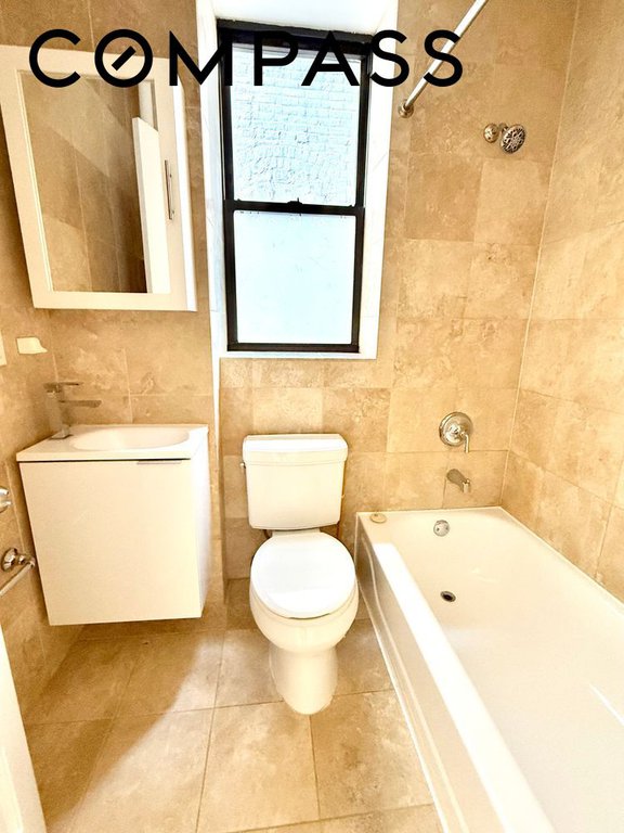 245 West 115th Street, Unit 16 photo 6