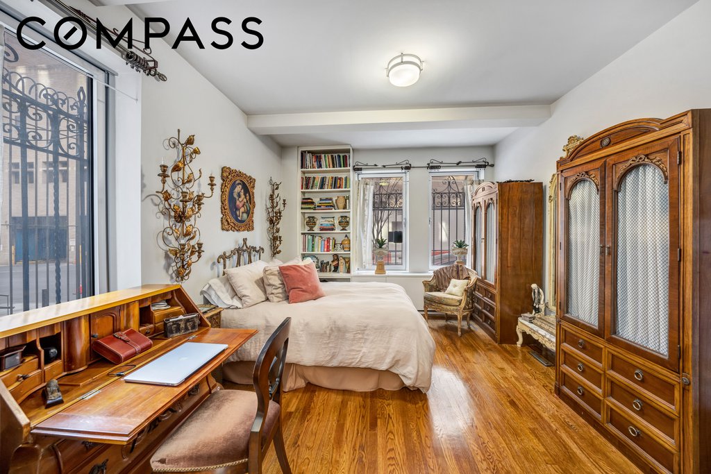 1200 Fifth Avenue, Unit 1E photo 2