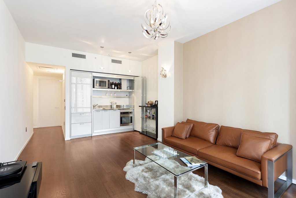 18 West 48th Street, Unit 16E photo 2