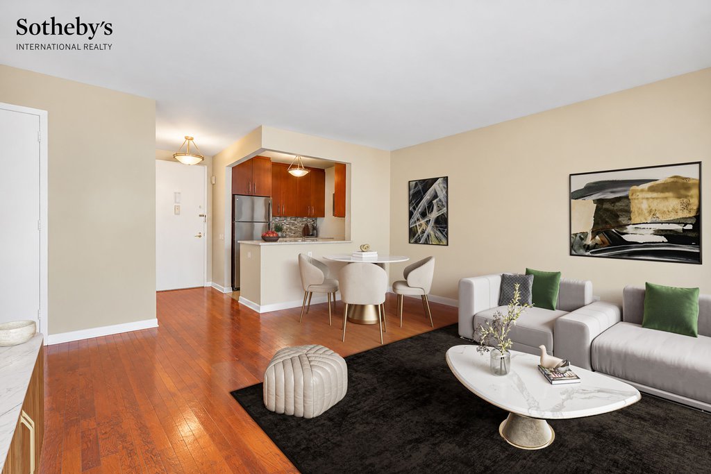330 East 75th Street, Unit 7K photo 3