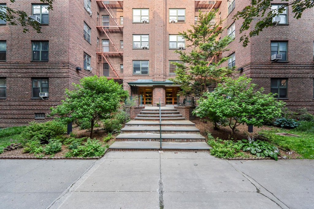 34-41 78th Street, Unit 4G photo 9