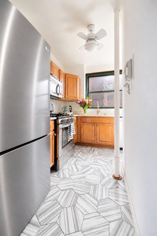 34-41 78th Street, Unit 4G photo 2