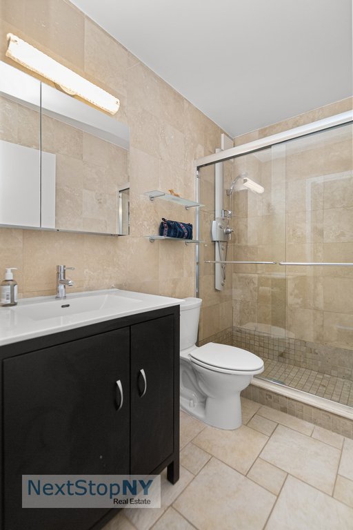 245 East 54th Street, Unit 4C photo 5