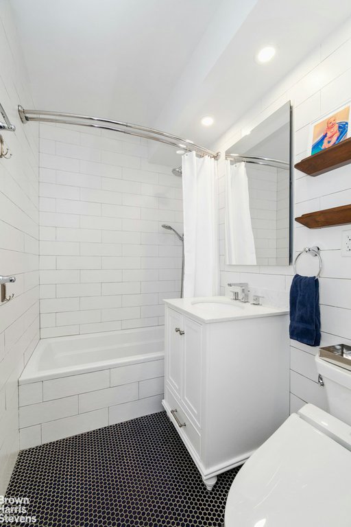 1175 York Avenue, Unit 4F photo 6