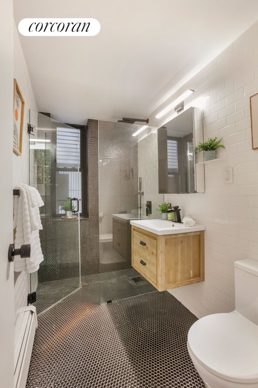 153 Clinton Avenue, Unit 1A photo 8