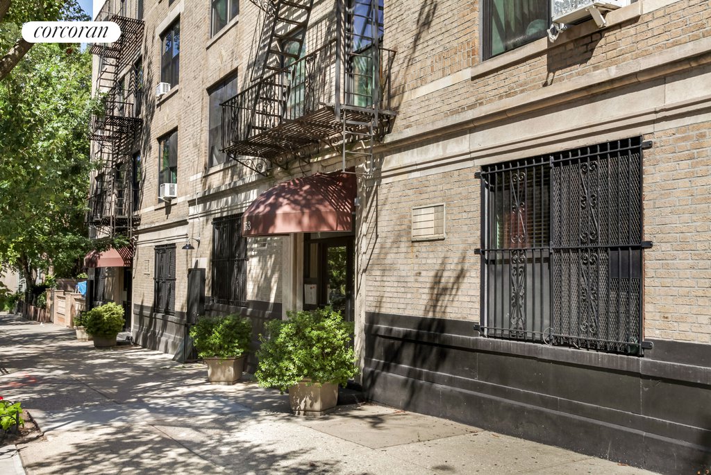 153 Clinton Avenue, Unit 1A photo 17
