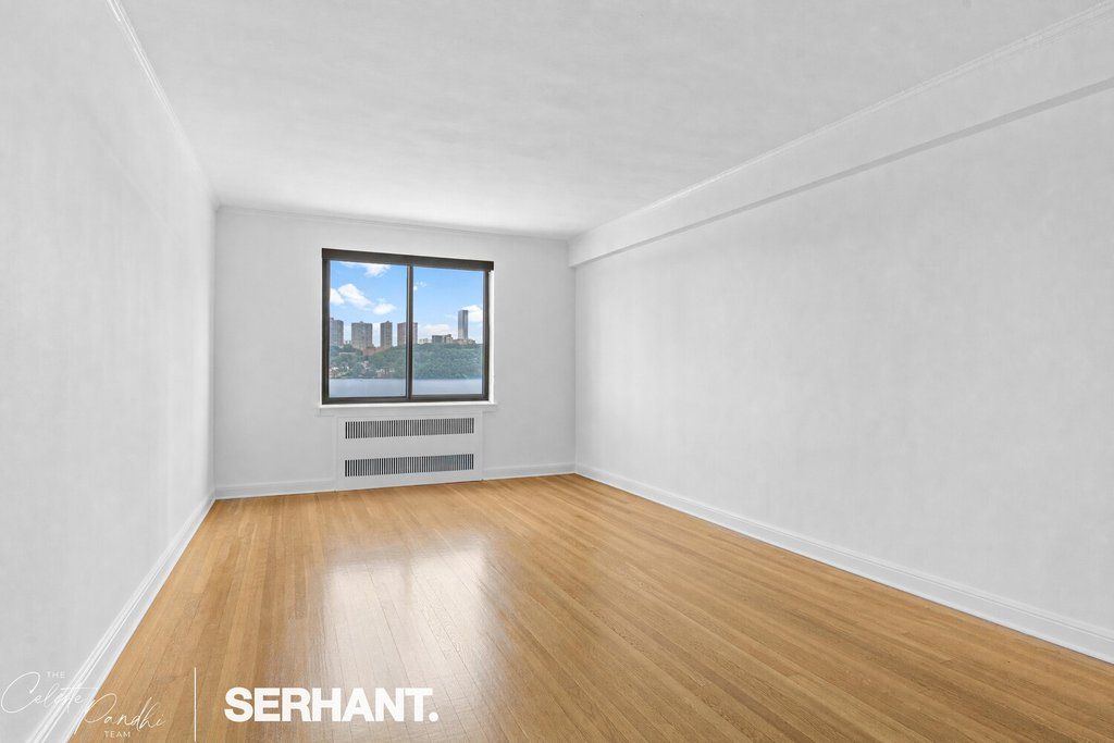 159-00 Riverside DRIVE WEST, Unit 5A photo 2