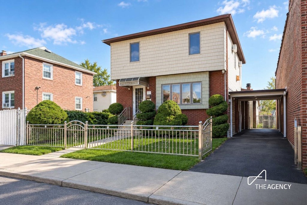 11 Austin Avenue – For Sale photo 2