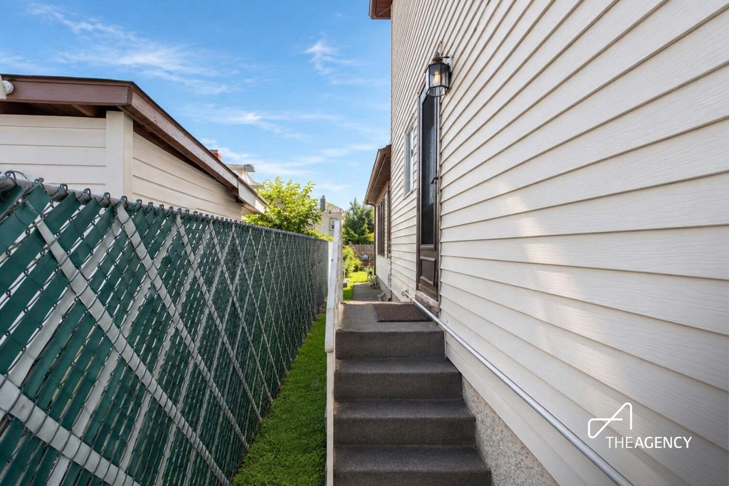 11 Austin Avenue – For Sale photo 39