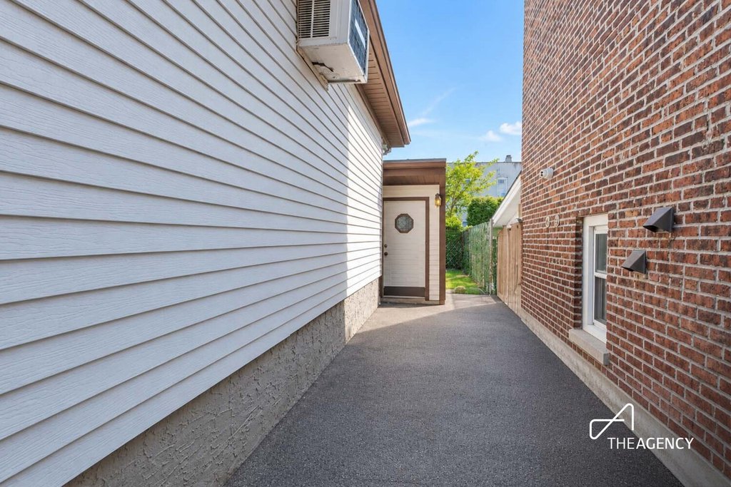11 Austin Avenue – For Sale photo 40