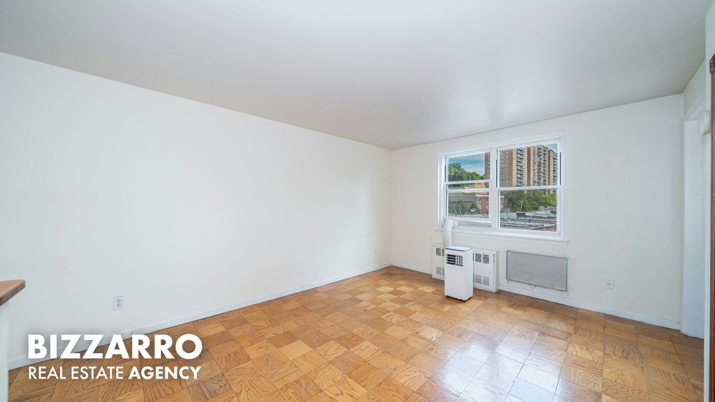 315 West 232nd Street, Unit 4L photo 3