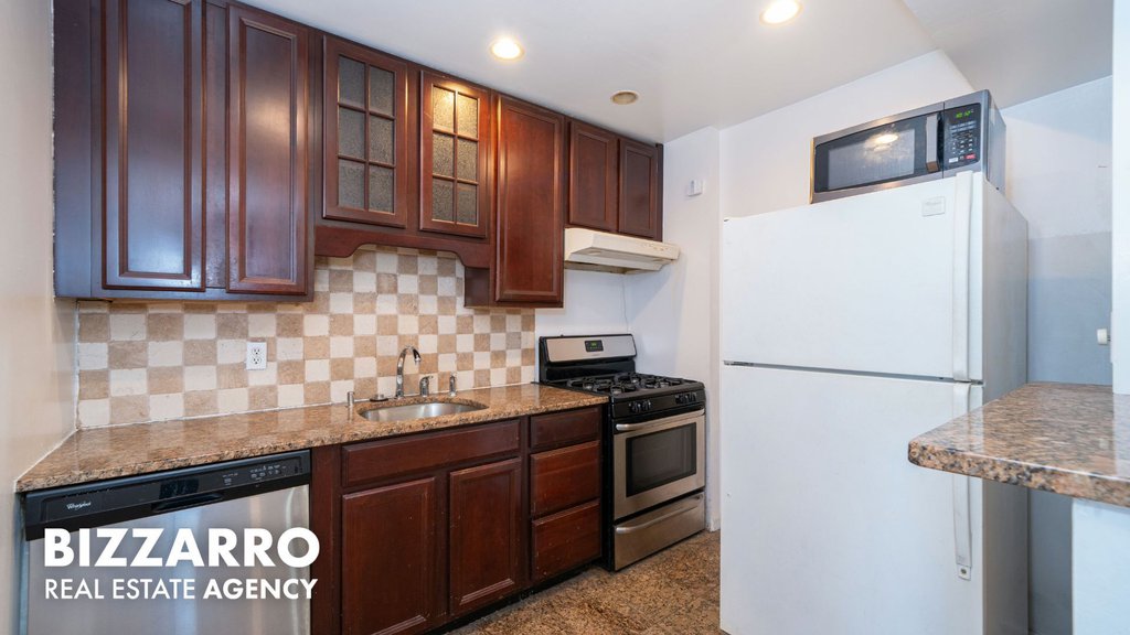 315 West 232nd Street, Unit 4L photo 6