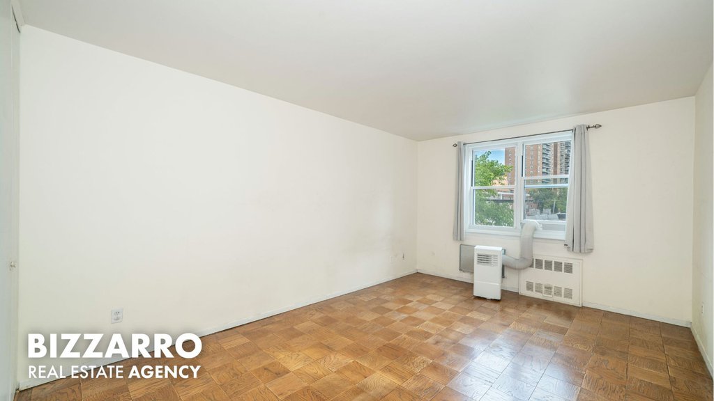 315 West 232nd Street, Unit 4L photo 9