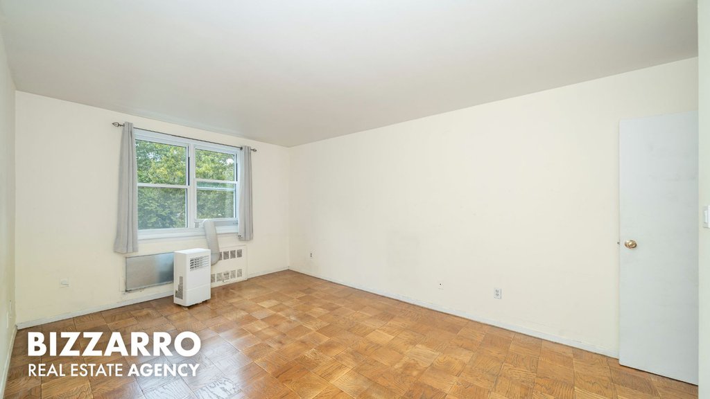 315 West 232nd Street, Unit 4L photo 10