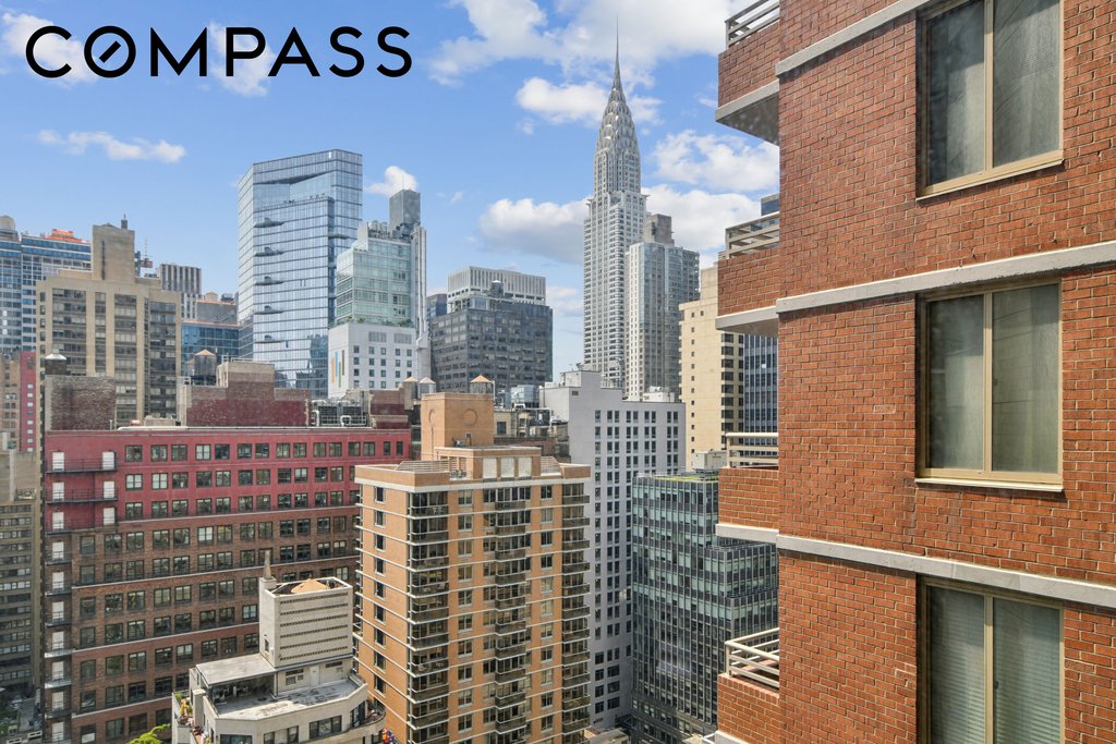 240 East 47th Street, Unit 22B photo 2