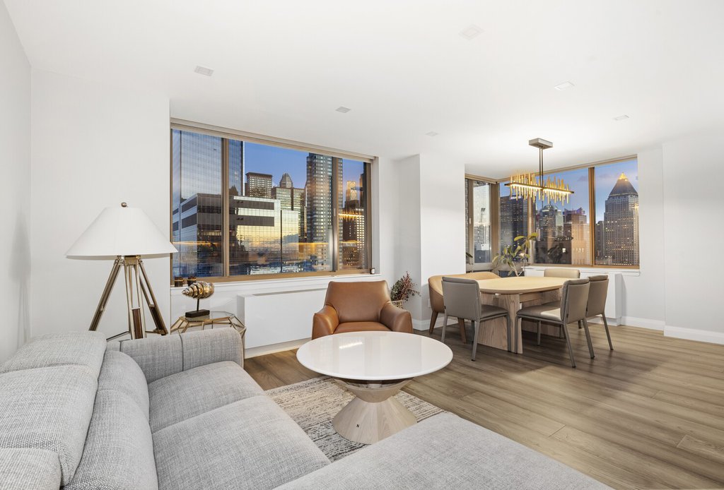 2 Columbus Avenue, Unit 29C photo 4