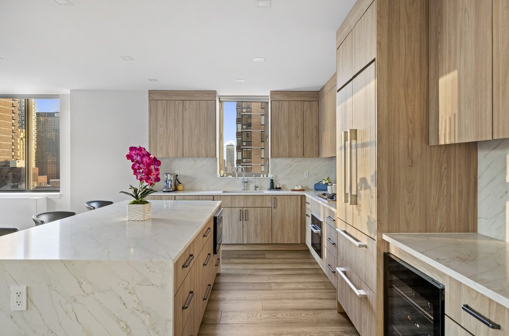 2 Columbus Avenue, Unit 29C photo 6
