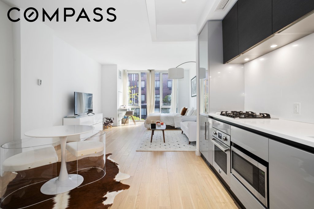 540 West 49th Street, Unit 405S