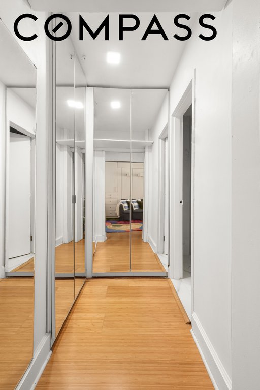 408 West 34th Street, Unit 4L photo 5