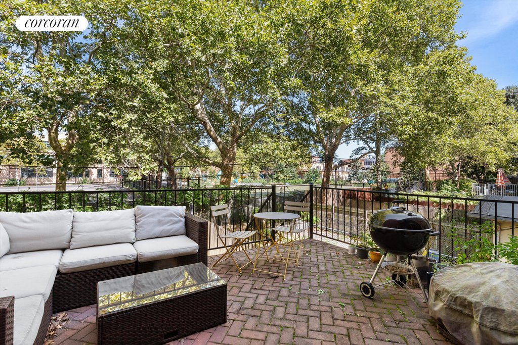 879 Greene Avenue – For Sale photo 11