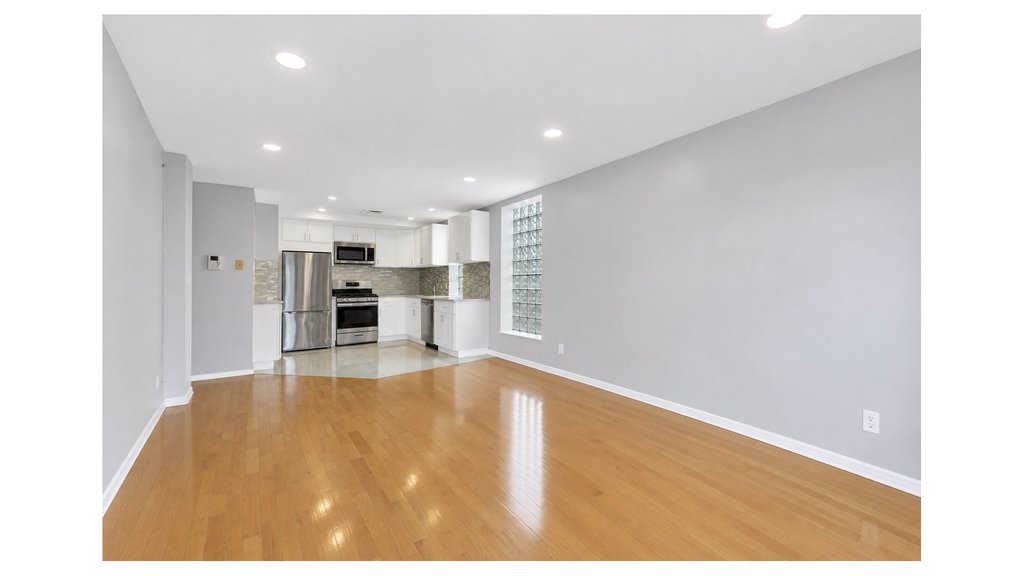 3064 Coney Island Avenue, Unit 403 photo 4