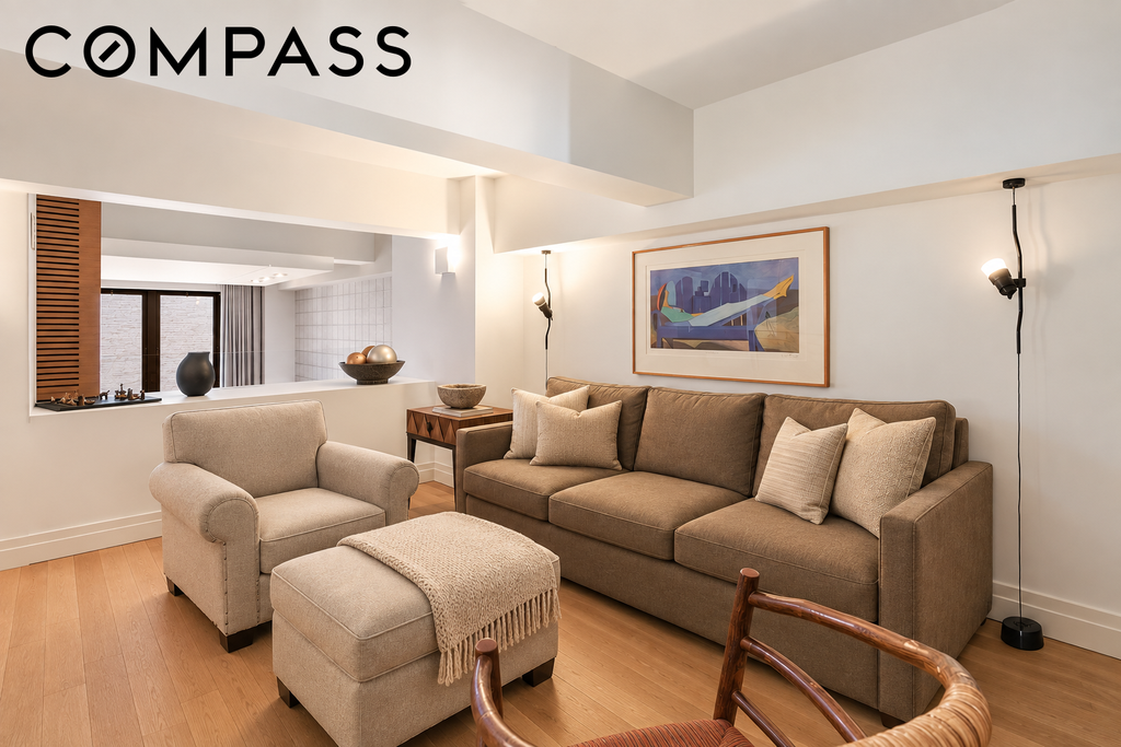 421 Hudson Street, Unit 221 photo 12