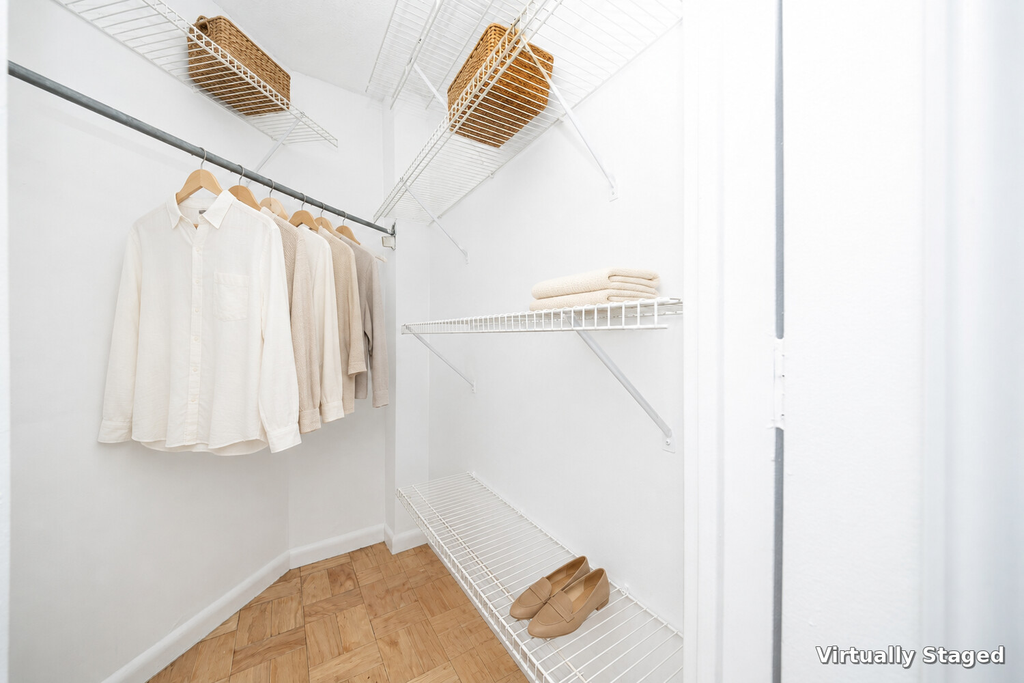 415 East 37th Street, Unit 35D photo 5