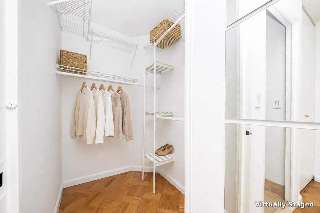 415 East 37th Street, Unit 35D photo 10