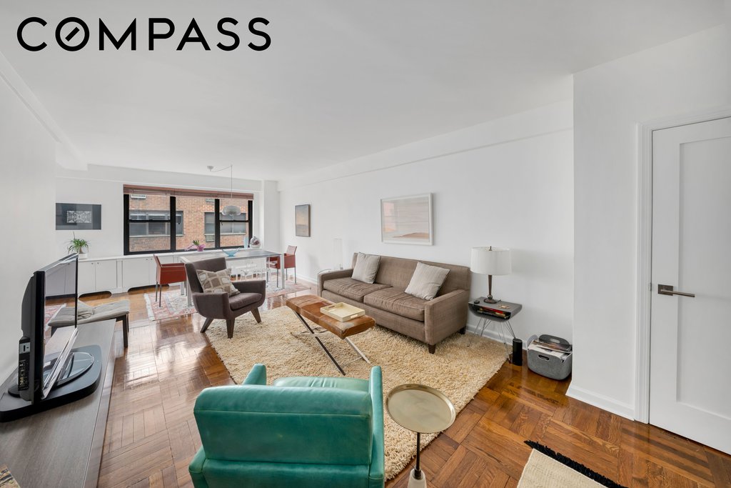 2 Tudor City Place, Unit 9DS