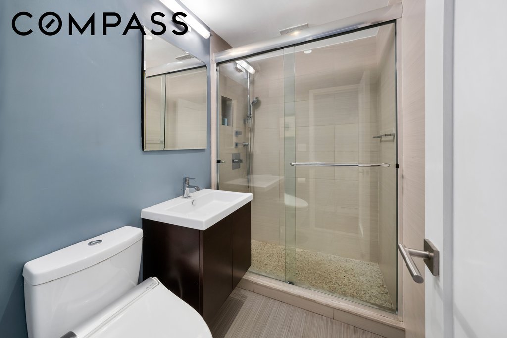 2 Tudor City Place, Unit 9DS photo 7