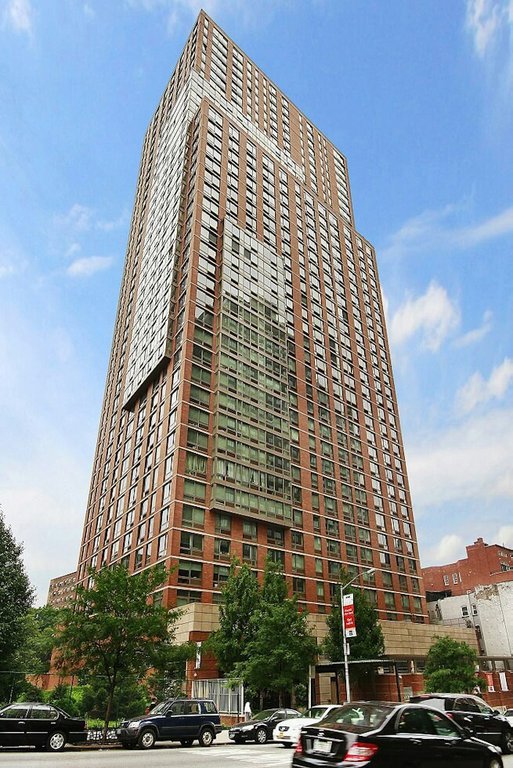 215 East 96th Street, Unit 23L photo 15