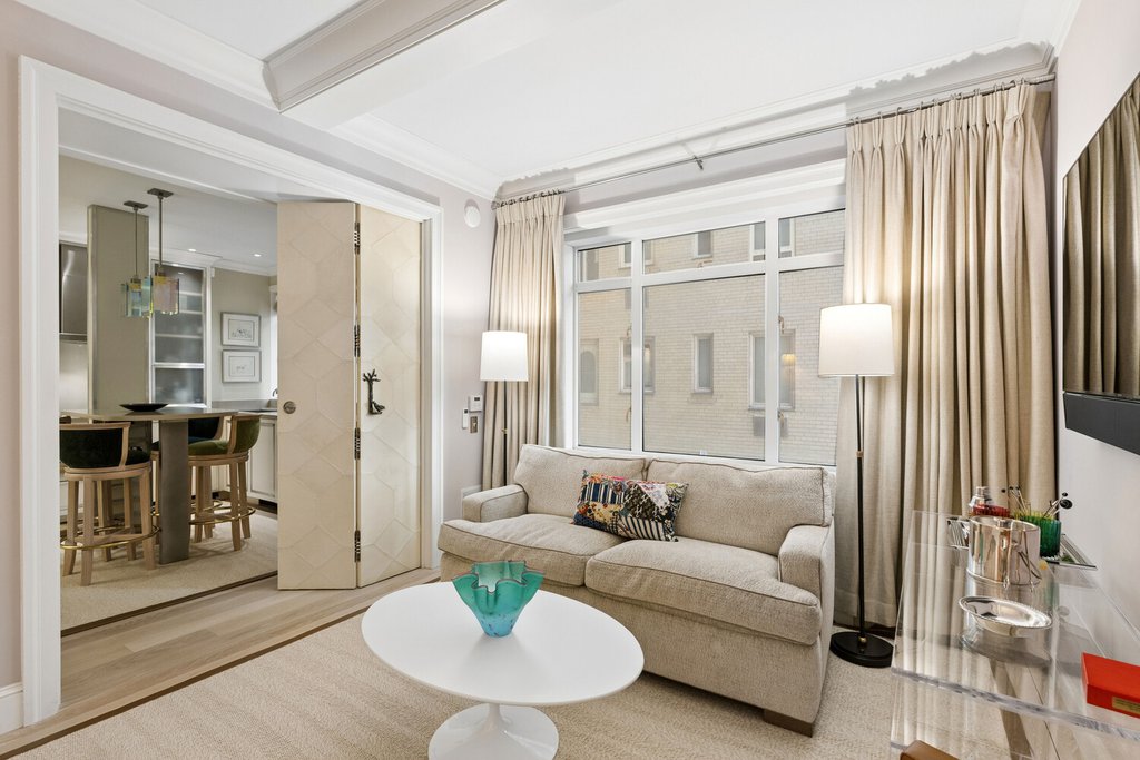 930 Fifth Avenue, Unit 3J