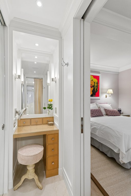 930 Fifth Avenue, Unit 3J photo 5