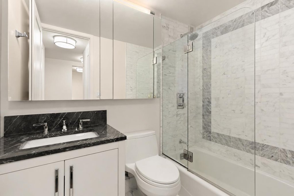200 East 94th Street, Unit 125 photo 5