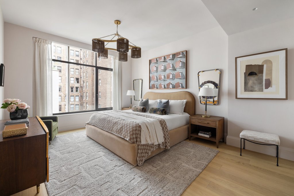 142 West 21st Street, Unit 4A photo 6