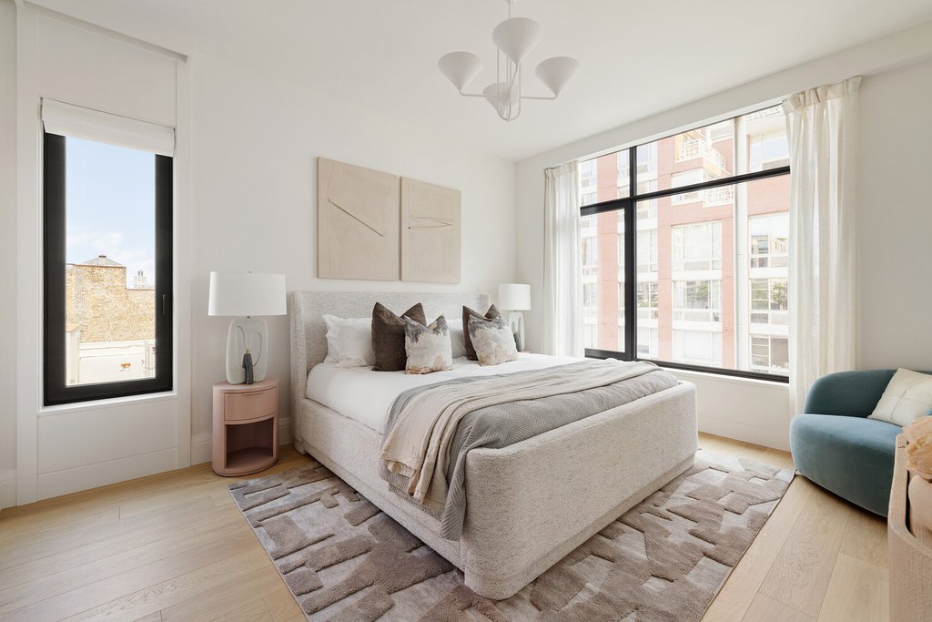 142 West 21st Street, Unit 7B photo 8
