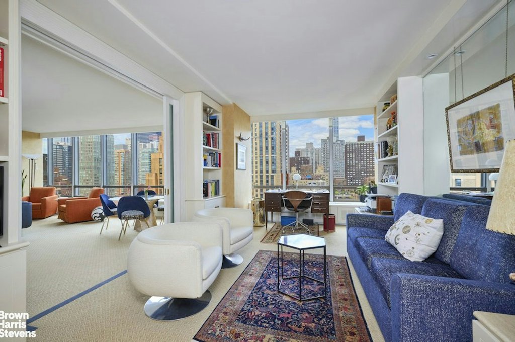 860 United Nations Plaza, Unit 20C photo 2