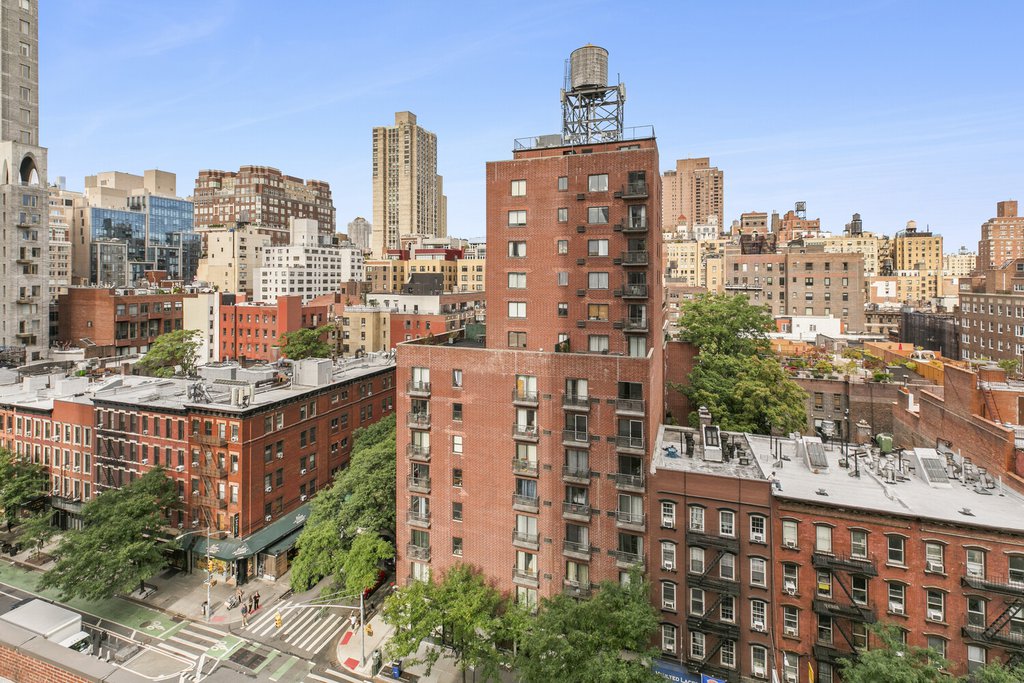 200 East 90th Street, Unit 12G photo 2