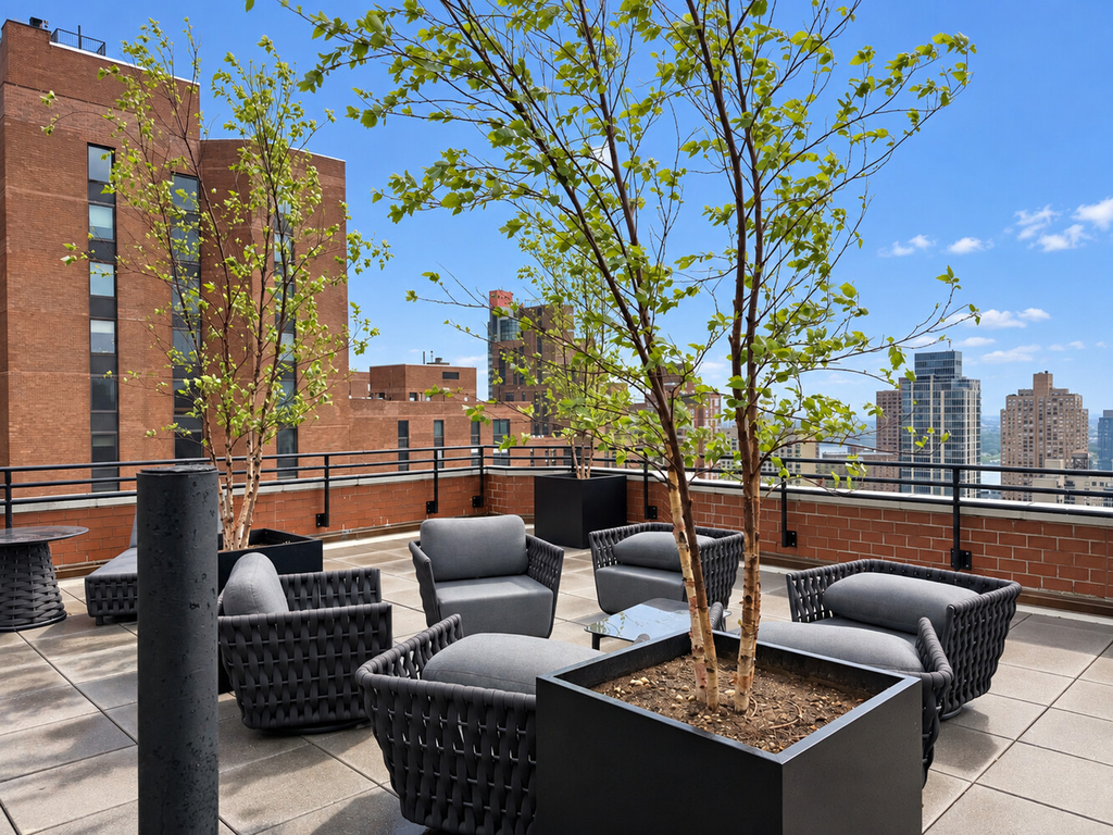 200 East 90th Street, Unit 12G photo 10