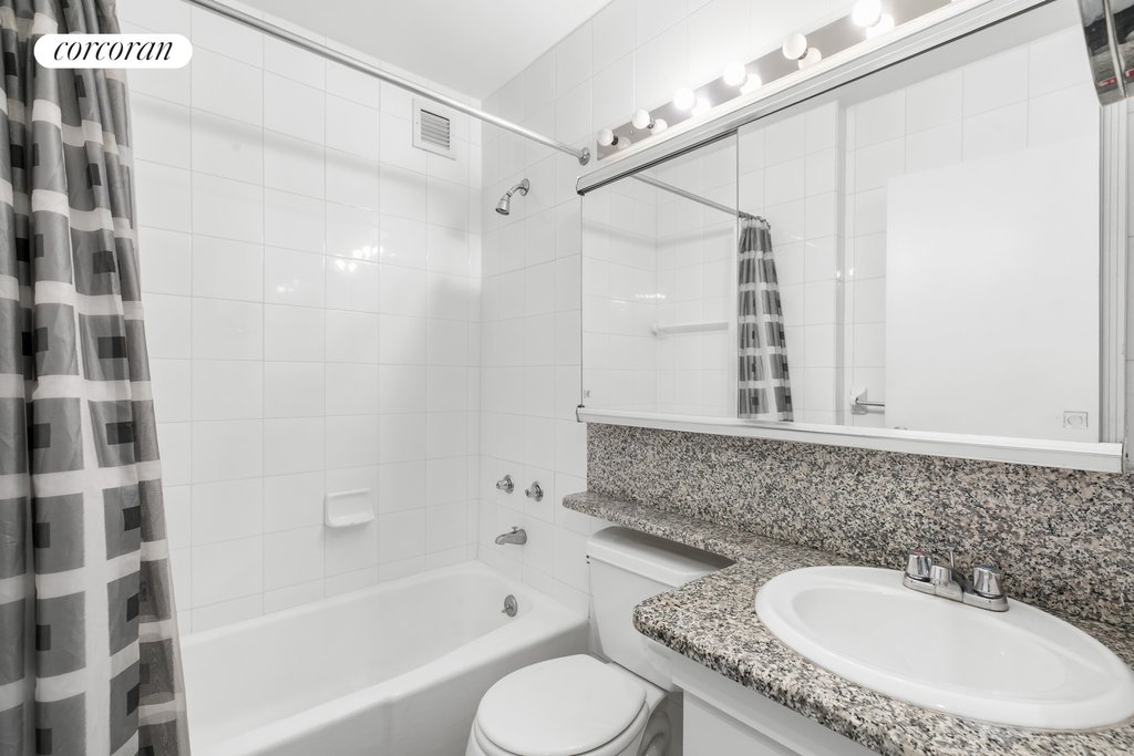 200 East 90th Street, Unit 12G photo 17