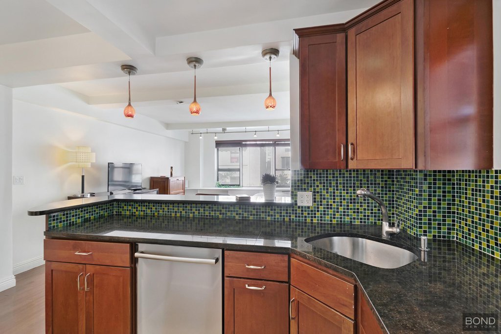 30 East 37th Street, Unit 6H photo 5