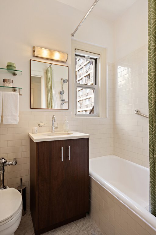 1088 Park Avenue, Unit 9A photo 14