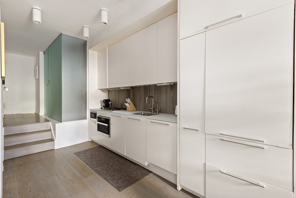 451 West 22nd Street, Unit DUPLEX photo 6