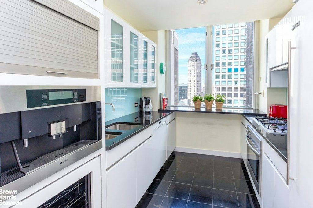 60 East 55th Street, Unit 38AB photo 9