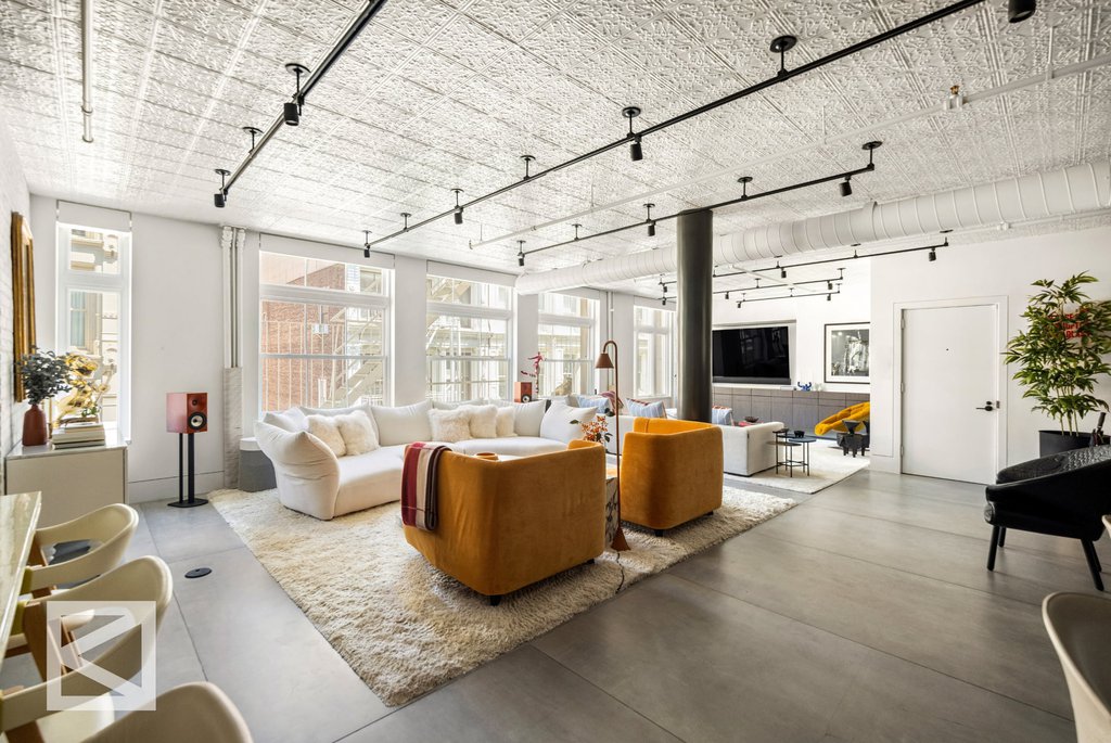 75 Grand Street, Unit 4W photo 3
