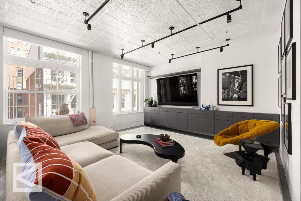 75 Grand Street, Unit 4W photo 9