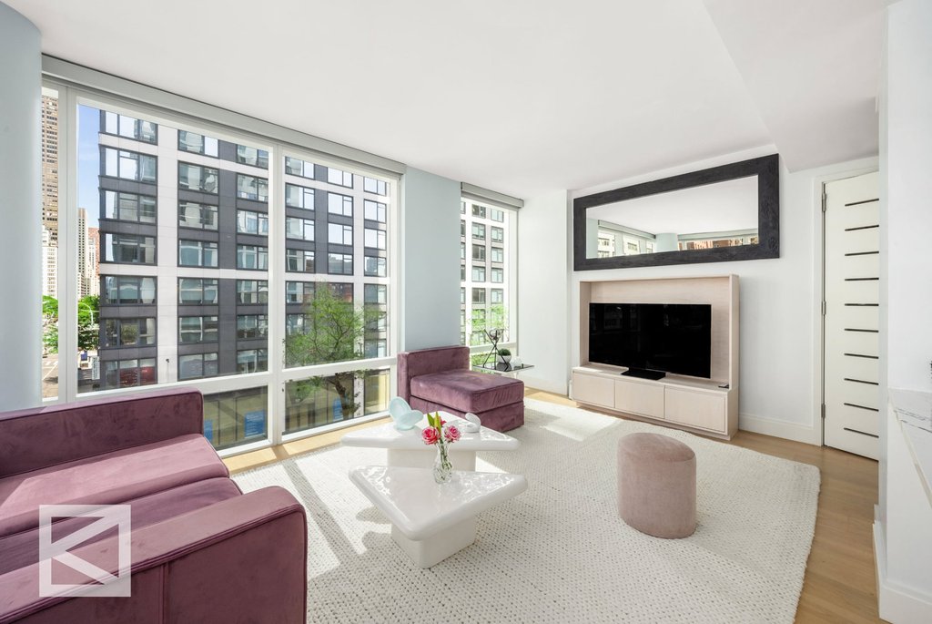 501 Third Avenue, Unit 6E photo 4